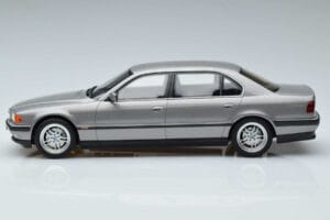 BMW 7 Series E38 750iL Otto 1:18 OT952 Resin — photo 3 of 6