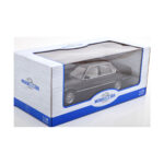 BMW 750i E32 Black MCG 1:18 - image 3 of 3