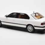 BMW 750iL E38 Asia Exclusive White Otto 1:18 OT836 - image 5 of 6