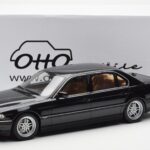 BMW 750iL E38 Black Otto 1:18 - image 6 of 6