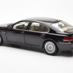 BMW 760Li E66 Black Kyosho 1:18 - image 7 of 9