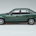 BMW Alpina B10 4.6 E34 Green MCG 1:18 MCG18229 Diecast - image 3 of 6