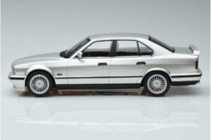 BMW Alpina B10 4.6 E34 Silver MCG 1:18 MCG18231 Diecast — photo 3 of 5