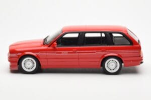 BMW Alpina B3 2.7 E30 Touring Red Otto 1:18 OT366 Resin — photo 3 of 6