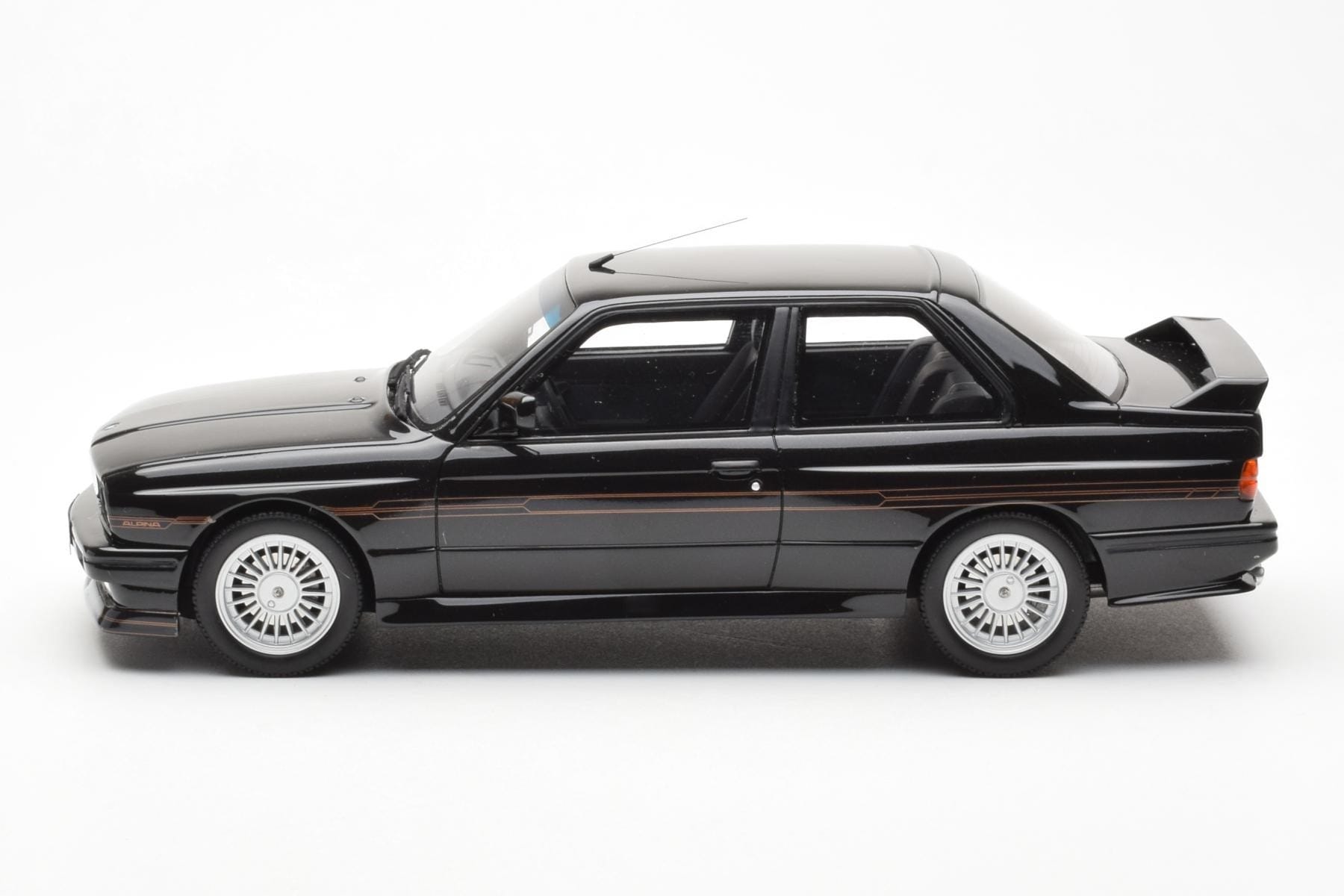 BMW Alpina B6 3.5S M3 E30 Anthracite Grey Otto 1:18 OT632 Resin — photo 3 of 6