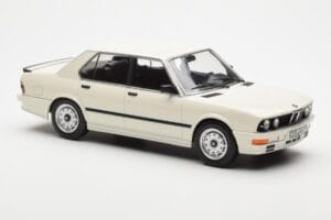 BMW M535i E28 White Norev 1:18 183260 Diecast — photo 4 of 6