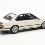 BMW M635 CSi E24 White Dealer Edition AUTOart 1:18 - image 3 of 8