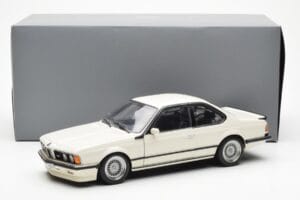 BMW M635 CSi E24 White Dealer Edition AUTOart 1:18 80430145829 Diecast — photo 8 of 8