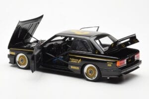 BMW M3 E30 #3 J. Richards Austrian Airlines ATCC 1987 AUTOart 1:18 88745 Diecast — photo 5 of 8