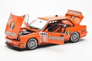 BMW M3 E30 #19 A. Hahne Jägermeister DTM 1992 AUTOart 1:18 89248 Diecast — photo 2 of 8