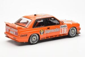 BMW M3 E30 #19 A. Hahne Jägermeister DTM 1992 AUTOart 1:18 89248 Diecast — photo 3 of 8