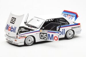 BMW M3 E30 #5 P. Brock Mobil ATCC 1988 AUTOart 1:18 88845 Diecast — photo 2 of 8
