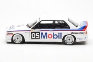 BMW M3 E30 #5 P. Brock Mobil ATCC 1988 AUTOart 1:18 88845 Diecast — photo 4 of 8