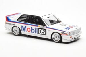 BMW M3 E30 #5 P. Brock Mobil ATCC 1988 AUTOart 1:18 88845 Diecast — photo 6 of 8