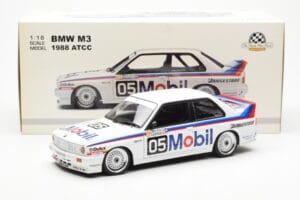 BMW M3 E30 #5 P. Brock Mobil ATCC 1988 AUTOart 1:18 88845 Diecast — photo 8 of 8