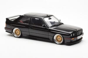 BMW M3 E30 Sport Evolution Black Custom Wheels AUTOart 1:18 70562 Diecast — photo 6 of 8