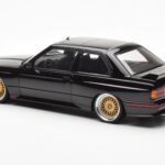 BMW M3 E30 Sport Evolution Black Custom Wheels AUTOart 1:18 - image 7 of 8