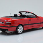 BMW M3 E36 Cabriolet Red Otto 1:18 - image 2 of 6