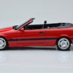 BMW M3 E36 Cabriolet Red Otto 1:18 - image 3 of 6