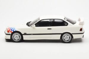 BMW M3 E36 Lightweight White Otto 1:18 OT569 Resin — photo 3 of 6