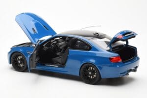 BMW M3 E92 Laguna Seca Blue Kyosho 1:18 08734LBL Diecast — photo 5 of 8