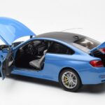BMW M4 F82 Yas Marina Blue Paragon 1:18 PA-97102 - image 5 of 8