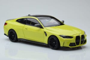BMW M4 G82 Yellow Dealer Edition Minichamps 1:18 80435A51949 Diecast — photo 6 of 8
