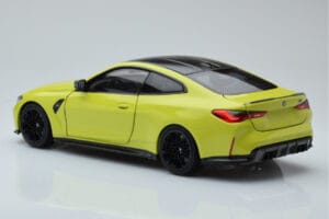 BMW M4 G82 Yellow Dealer Edition Minichamps 1:18 80435A51949 Diecast — photo 7 of 8
