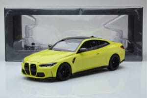 BMW M4 G82 Yellow Dealer Edition Minichamps 1:18 80435A51949 Diecast — photo 8 of 8