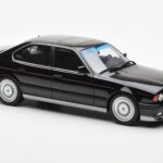 BMW M5 E34 Black Otto 1:18 - image 4 of 6
