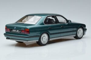 BMW M5 E34 Cecotto Edition Green Otto 1:18 OT968 Resin — photo 2 of 6