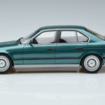 BMW M5 E34 Cecotto Edition Green Otto 1:18 - image 3 of 6