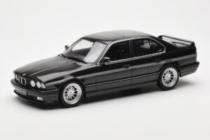 BMW M5 E34 Hartge H5 V12 Diamond Black Metallic Otto 1:18 OT362