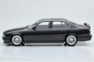 BMW M5 E34 Hartge Black Otto 1:18 OT362B Resin — photo 3 of 6