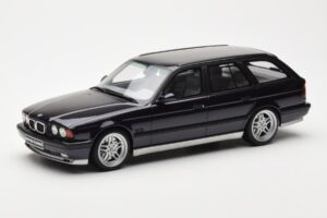 BMW M5 E34 Touring Diamond Black Otto 1:18 OT198