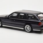 BMW M5 E34 Touring Diamond Black Otto 1:18 - image 5 of 6
