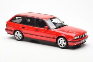 BMW M5 E34 Touring Red Otto 1:18 OT951 Resin — photo 4 of 6