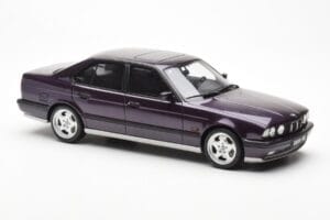 BMW M5 E34 Violet Otto 1:18 OT106 Resin — photo 4 of 6