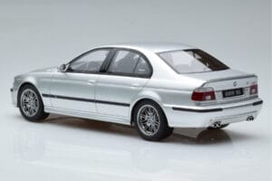 BMW M5 E39 Silver Otto 1:18 OT747B Resin — photo 5 of 7
