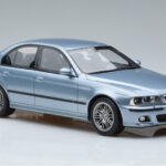 BMW M5 E39 Silverwater Blue Otto 1:18 - image 4 of 6