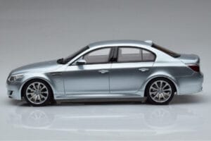 BMW M5 E60 Silver Otto 1:18 OT426 Resin — photo 3 of 6