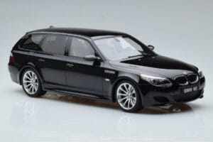 BMW M5 E61 Touring Black Otto 1:18 OT1020 Resin — photo 4 of 6