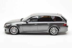 BMW M5 E61 Touring Grey Otto 1:18 OT189 Resin — photo 3 of 6