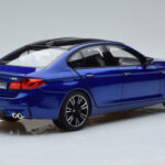 BMW M5 F90 Marina Bay Blue Norev 1:18 - image 3 of 7