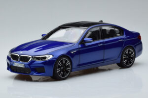 BMW M5 F90 Marina Bay Blue Norev 1:18