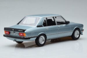 BMW M535i E12 Blue Norev 1:18 183269 Diecast — photo 2 of 6