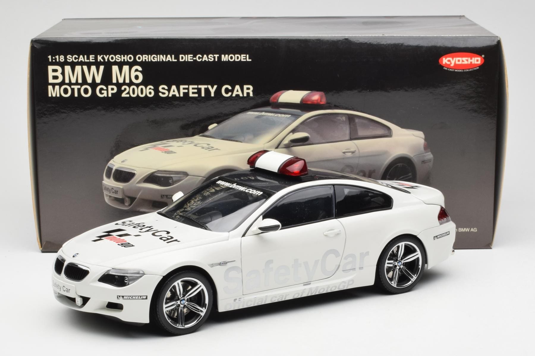BMW M6 E63 MotoGP Safety Car 2006 Kyosho 1:18 08707GPB Diecast — photo 8 of 8