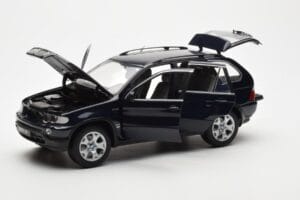 BMW X5 4.4i E53 Dark Blue Kyosho 1:18 08521DB Diecast — photo 2 of 8