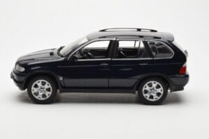 BMW X5 4.4i E53 Dark Blue Kyosho 1:18 08521DB Diecast — photo 4 of 8