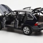 BMW X5 4.4i E53 Dark Blue Kyosho 1:18 - image 5 of 8